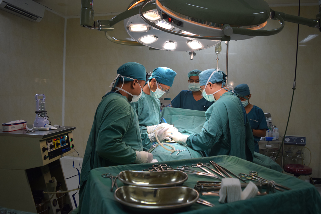 Luka Pasca Operasi Cepat Kering berkat Kegunaan Yochanna