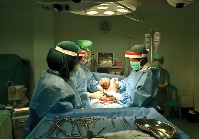 bersalin-Mekanisme Persalinan Tahapan Proses Melahirkan yang Perlu Diketahui